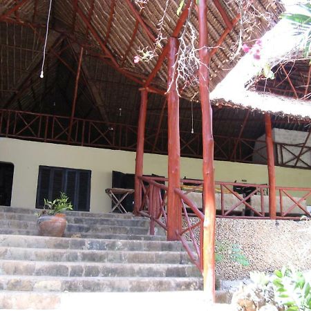 Bed and Breakfast Kiloran Funzi House Екстер'єр фото