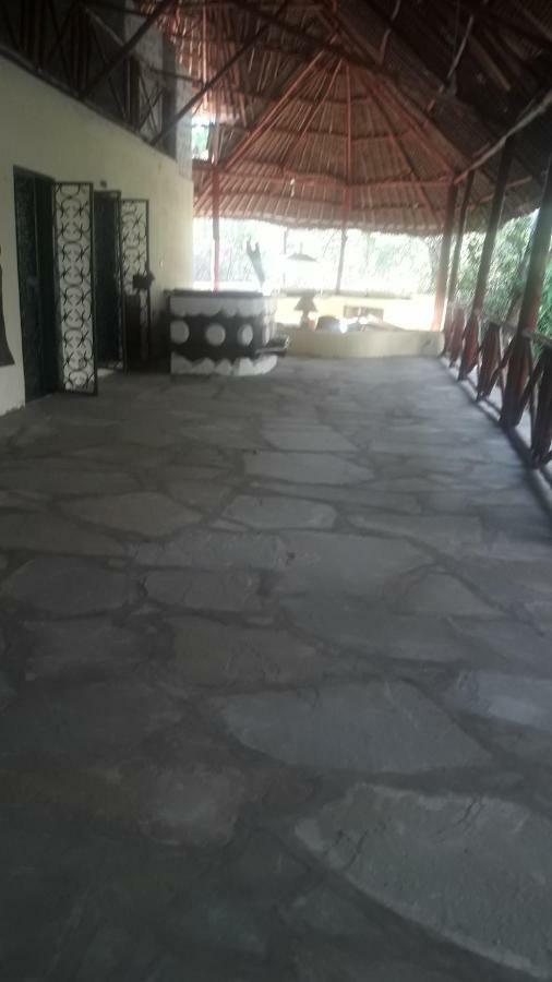 Bed and Breakfast Kiloran Funzi House Екстер'єр фото